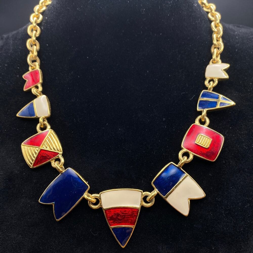 NWOT Vtg TRIFARI Flag Nautical Necklace Red White Blue Gold Tone Toggle Clasp